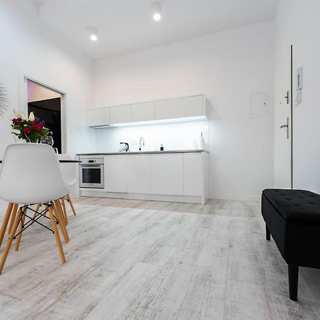 Apartamenty Centrum Nowoczesny Design - Dream Apart Bielsko-Biała Buitenkant foto