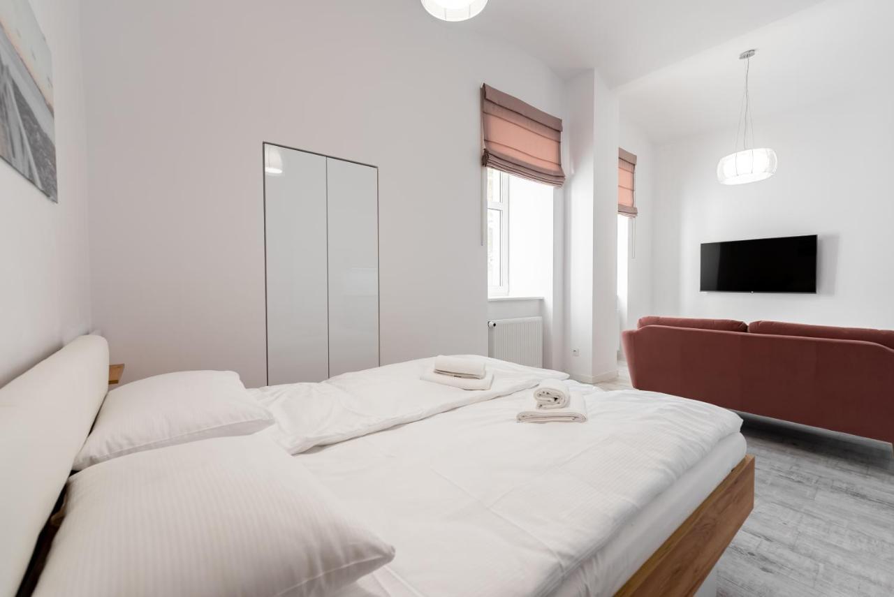Apartamenty Centrum Nowoczesny Design - Dream Apart Bielsko-Biała Buitenkant foto