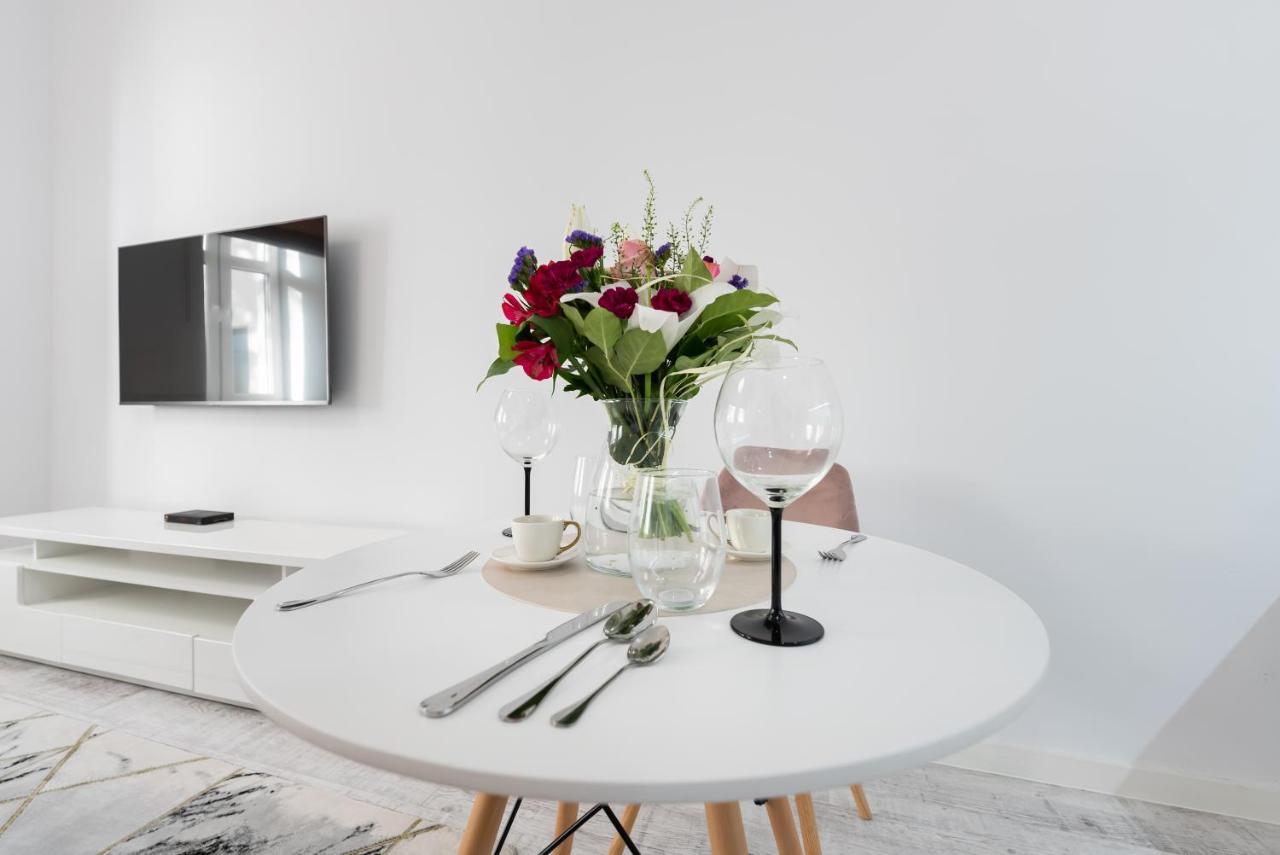 Apartamenty Centrum Nowoczesny Design - Dream Apart Bielsko-Biała Buitenkant foto