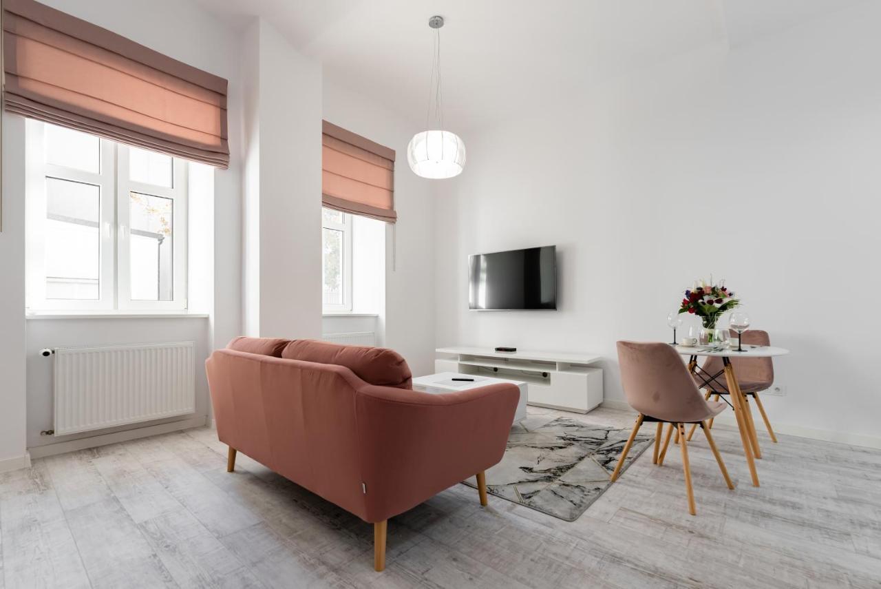 Apartamenty Centrum Nowoczesny Design - Dream Apart Bielsko-Biała Buitenkant foto