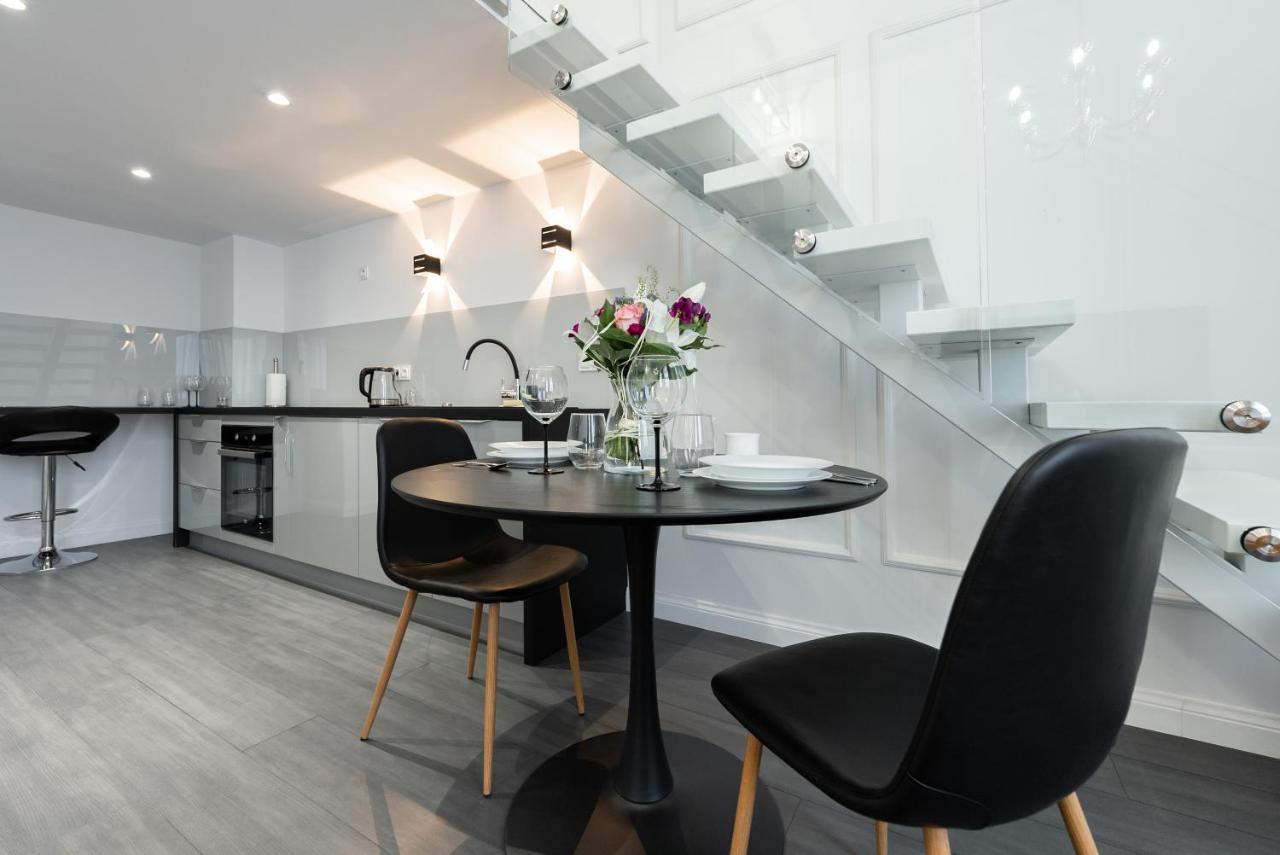 Apartamenty Centrum Nowoczesny Design - Dream Apart Bielsko-Biała Buitenkant foto